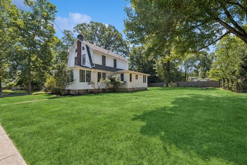 139 Castle Heights Ave, Nyack, NY, 10960-1502 | Card Image