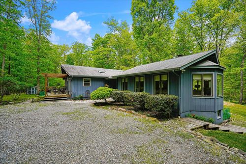 98 Cliff Ln, BLUEMONT, VA, 20135-5128 | Card Image
