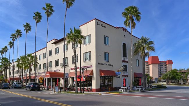 APT-207 - 525 Barcelona Ave, Condo with 2 bedrooms, 2 bathrooms and null parking in Venice FL | Image 44