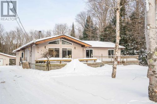 146 Grant Rd, Goulais River, ON, P0S1E0 | Card Image