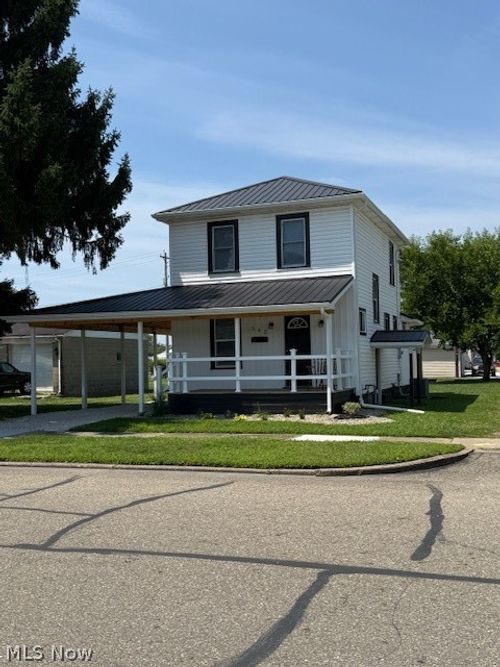 562 Heller Dr, Newcomerstown, OH, 43832-1438 | Card Image
