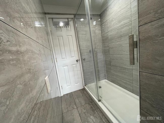 38 Evergreen Ave, House other with 3 bedrooms, 2 bathrooms and null parking in Fords NJ | Image 17