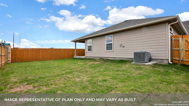 427 Hodges Street, House other with 4 bedrooms, 3 bathrooms and null parking in Maxwell TX | Image 28