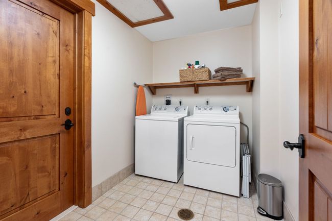 1 - 29 Nosedive Dr, Condo with 4 bedrooms, 6 bathrooms and null parking in Stowe VT | Image 23