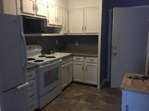 4a-259 E Bay St, Charleston, SC, 29401-2613 | Card Image