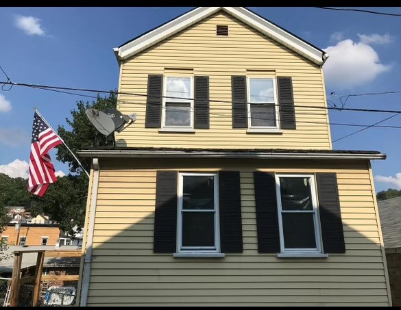 Indiana Ave, Glassport, PA 15045