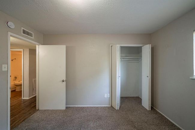 22739 Millgate Dr, House other with 3 bedrooms, 2 bathrooms and 2 parking in Spring TX | Image 15
