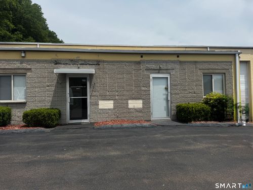 67 S Turnpike Rd, Wallingford, CT, 06492-3480 | Card Image