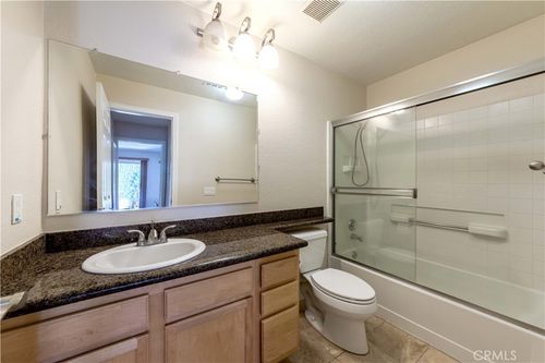 2400 Del Mar Way, Corona, CA, 92882-1107 | Card Image