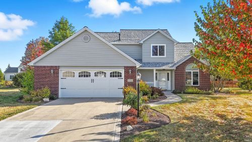 1326 Bluff Pointe Way, Fort Wayne, IN, 46845-2059 | Card Image