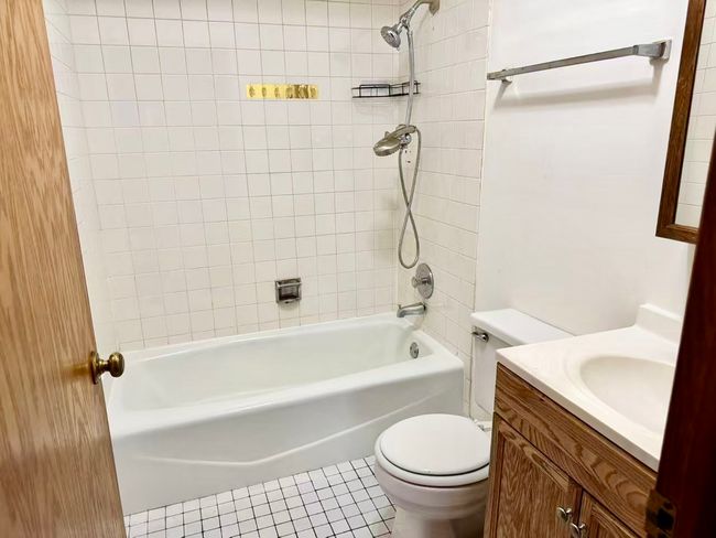 3F - 2818 S Wentworth Ave, Condo with 2 bedrooms, 1 bathrooms and null parking in Chicago IL | Image 10