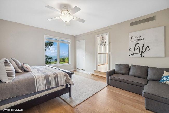 23_51007LakeParkDr_178001_PrimaryBedroom | Image 30