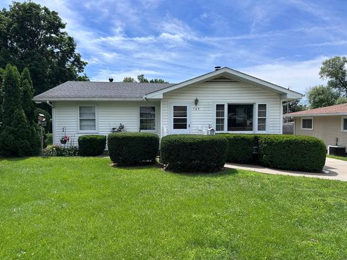 509 Highview Dr, Clinton, IA, 52732-4844 | Card Image