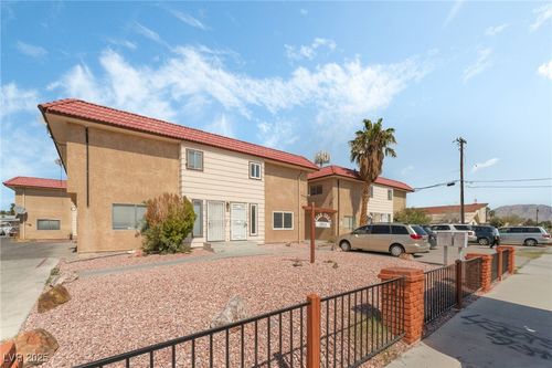 11c-2915 Cedar Ave, Las Vegas, NV, 89101-3832 | Card Image
