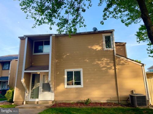 7197 Cimarron Ct, FREDERICK, MD, 21703-9437 | Card Image