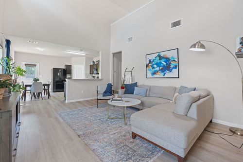 3526 Wickham Ln, Austin, TX, 78725-4781 | Card Image