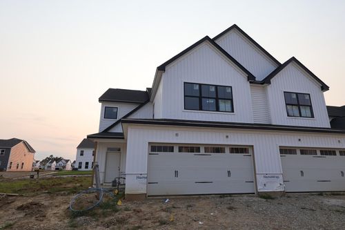 5726 Dutch Ln, Powell, OH, 43065 | Card Image