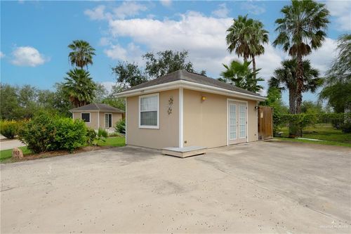 3903 Lark Dr, Mission, TX, 78572-4995 | Card Image