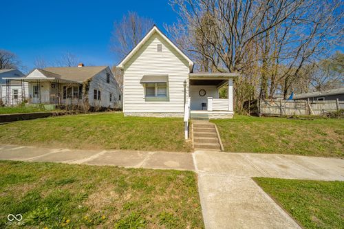 1310 W 13th St, Anderson, IN, 46016-3302 | Card Image