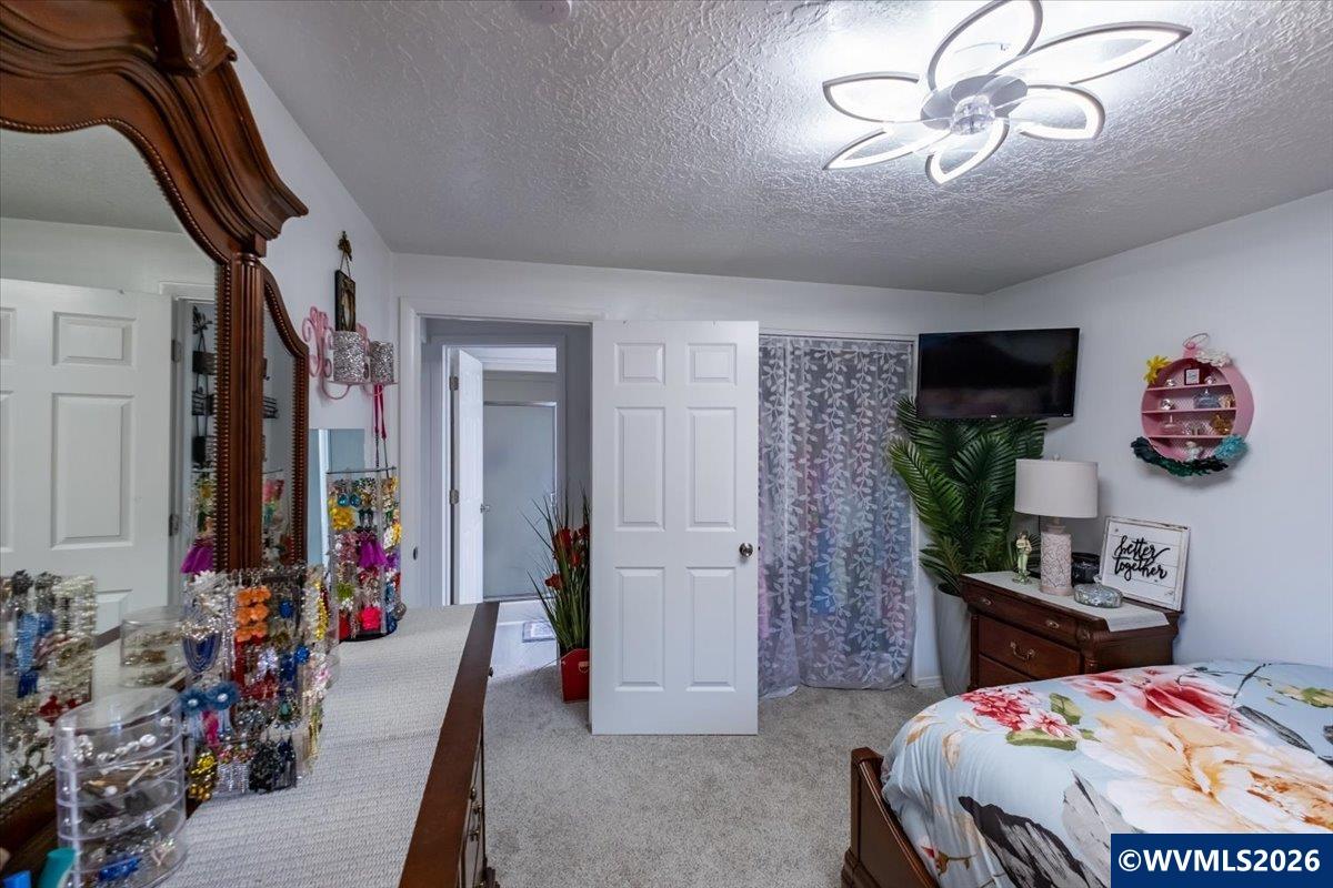 Residential in Woodburn 4