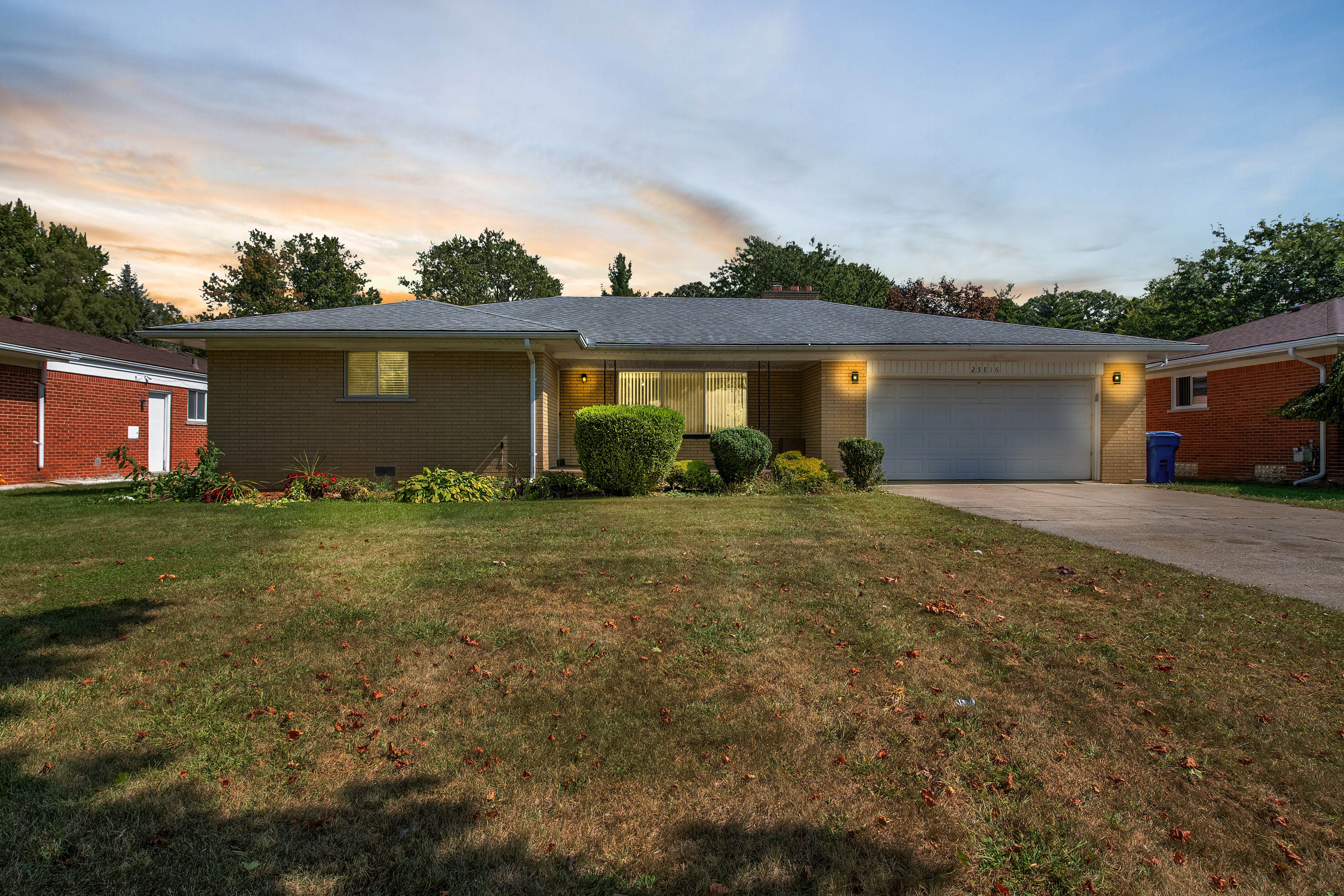 Curie Ave, Warren, MI 48091