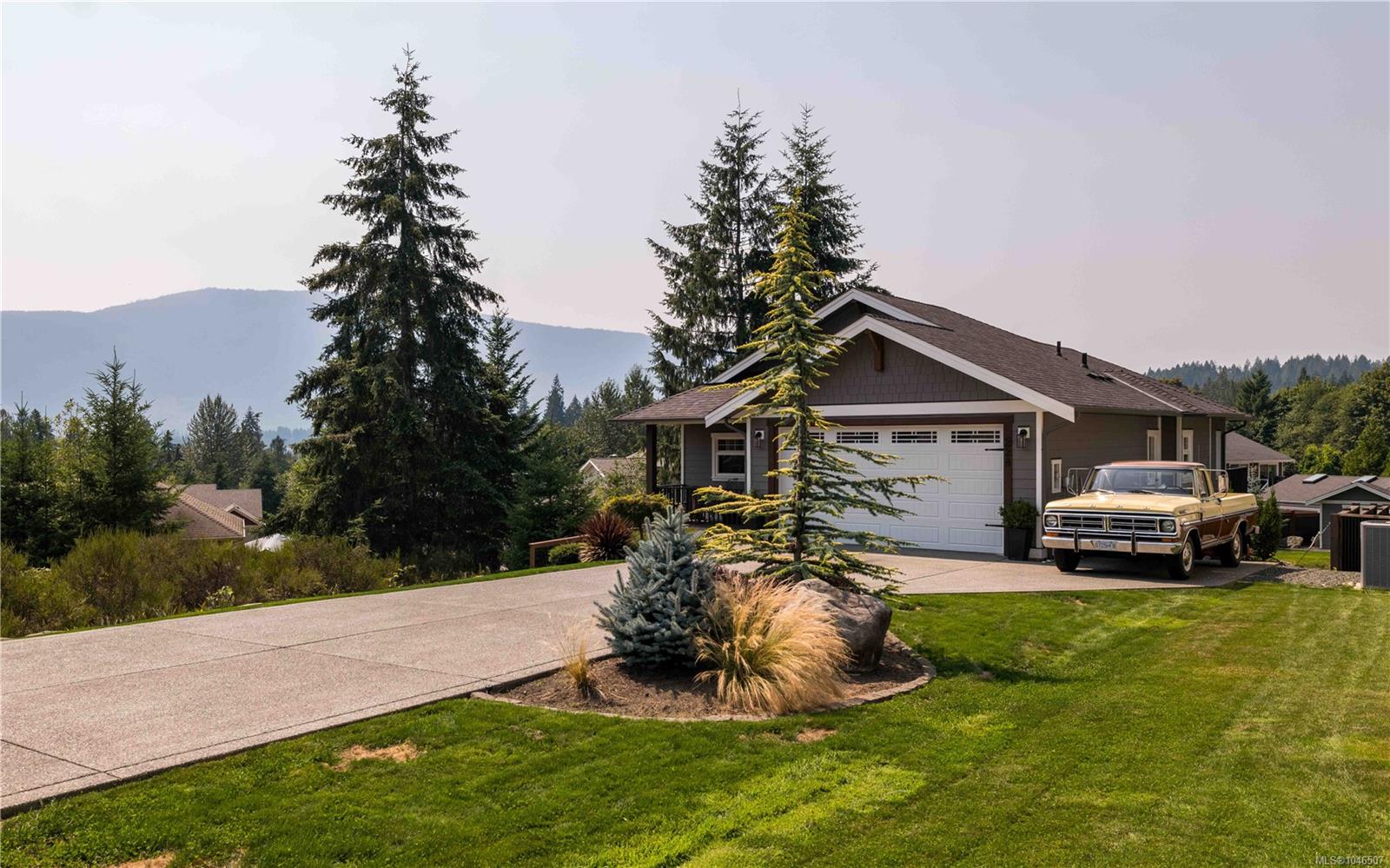 Residential in Lake Cowichan 3