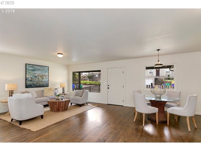 2747 Ne Bryant St, House other with 5 bedrooms, 2 bathrooms and 1 parking in Portland OR | Image 4