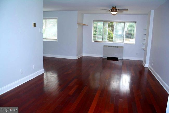 UNIT-101 - 5340 Holmes Run Pkwy, Condo with 1 bedrooms, 2 bathrooms and null parking in ALEXANDRIA VA | Image 9