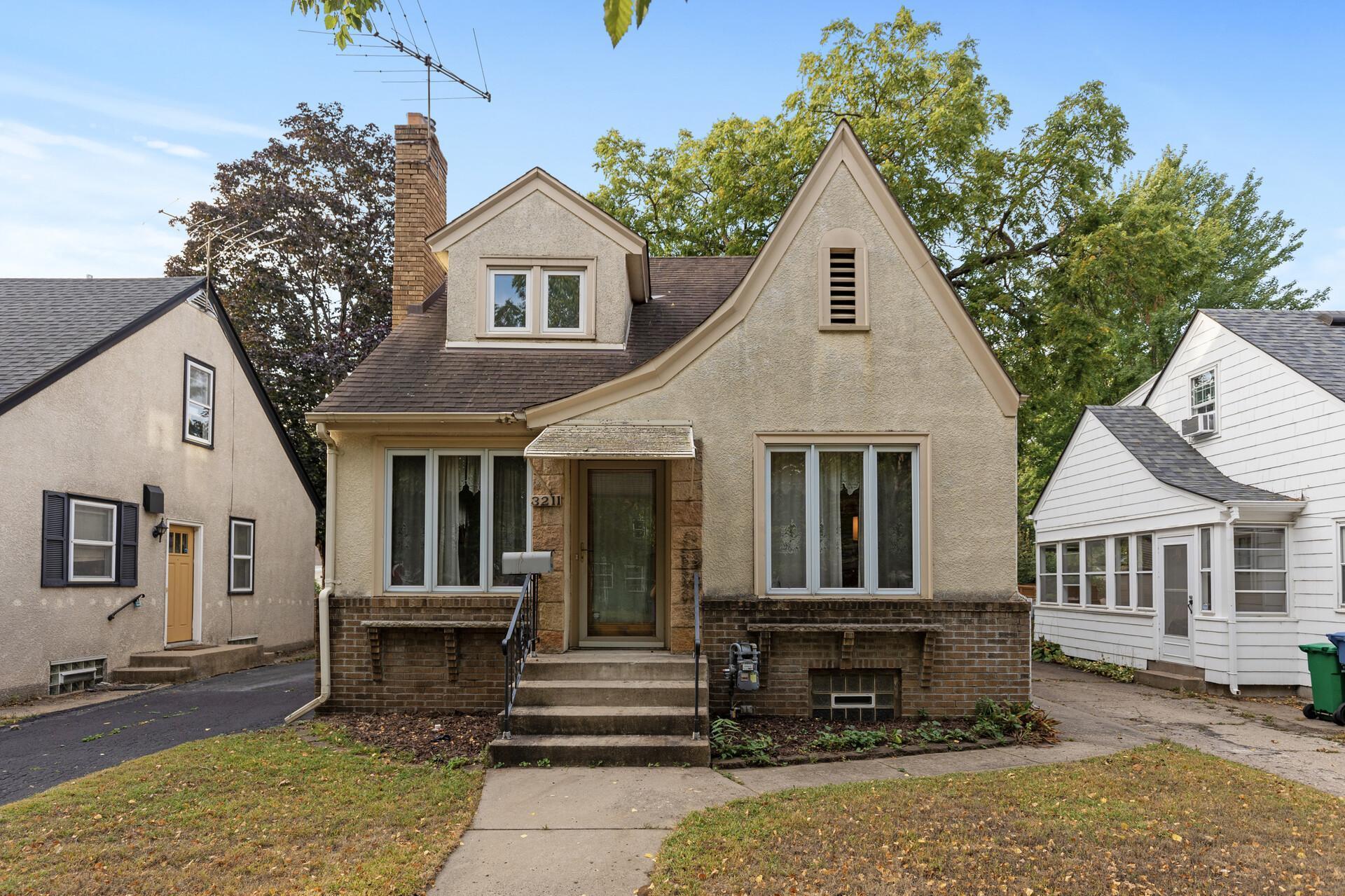 53rd St, Minneapolis, MN 55417