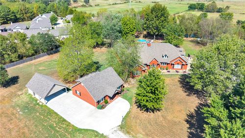 4005 N Old Wire Rd, Fayetteville, AR, 72703-4725 | Card Image
