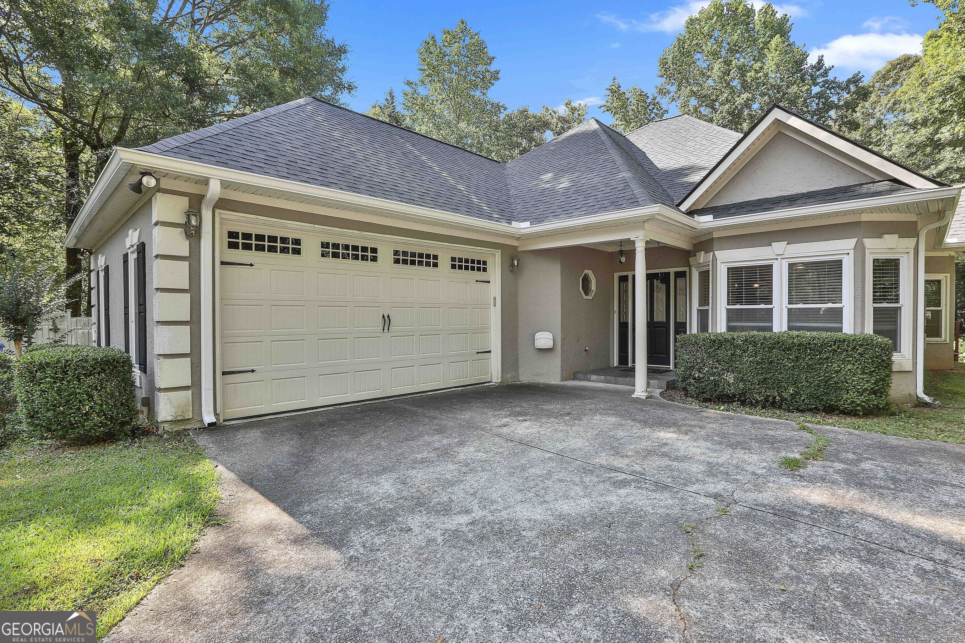 Camden Ln, Sharpsburg, GA 30277