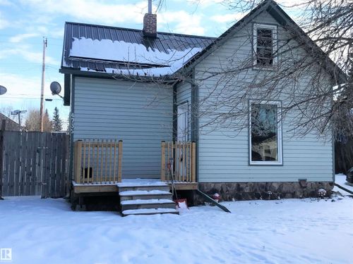 4735 48 Ave, Evansburg, AB, T0E0T0 | Card Image