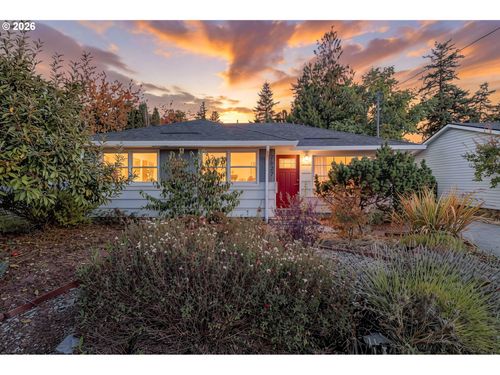 7527 Se Ramona St, Portland, OR, 97206-5830 | Card Image