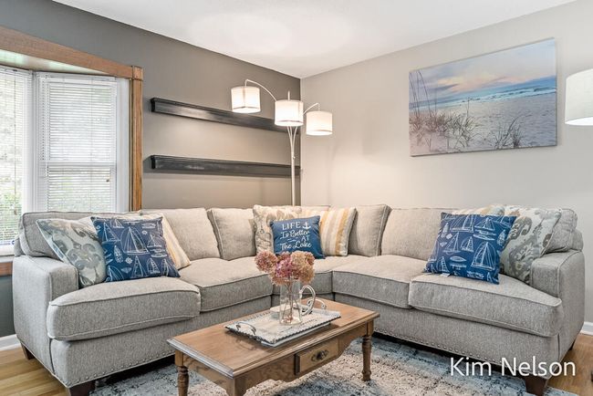 7700S.80thAve-40LoRes | Image 9