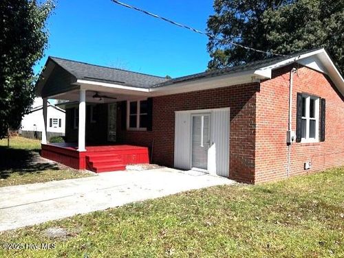 1817 Cobb Rd, Kinston, NC, 28501-6805 | Card Image