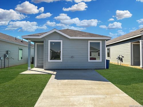 6731 Chert Chase, Elmendorf, TX, 78112-4448 | Card Image