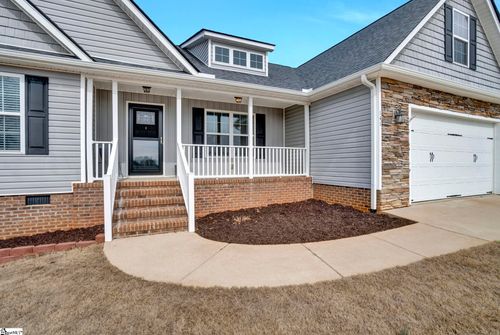 141 Deyoung Meadows Dr, Greer, SC, 29651-7535 | Card Image