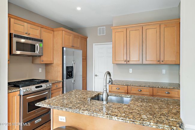 Kitchen area center island | Image 16