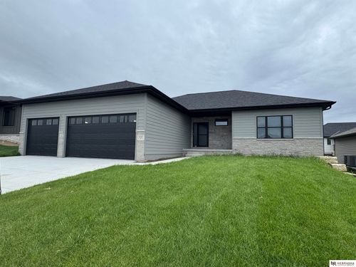 535 N 108th St, Lincoln, NE, 68527-2529 | Card Image