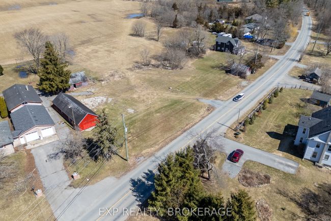 3454 Round Lake Road, House other with 3 bedrooms, 1 bathrooms and 8 parking in South Frontenac ON | Image 31