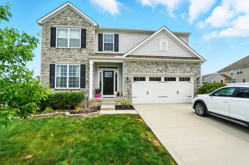 560 Green Forest Pl, Lithopolis, OH, 43136-7503 | Card Image