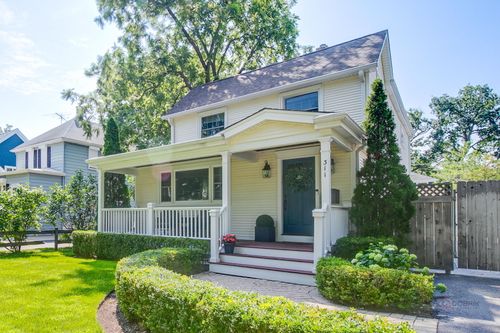 311 North Ave, Lake Bluff, IL, 60044-2137 | Card Image