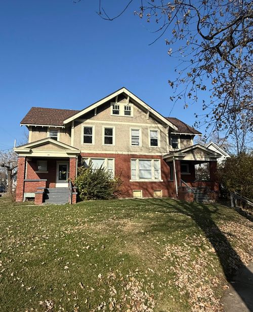 324 Bellefontaine Ave, Marion, OH, 43302-4902 | Card Image