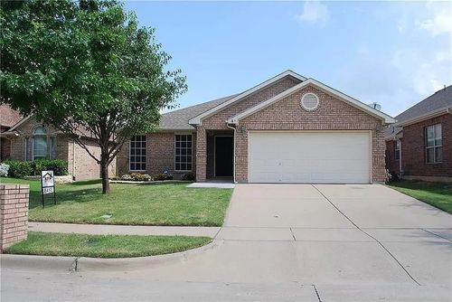 4423 Westcliffe Dr, Mansfield, TX, 76063-8648 | Card Image