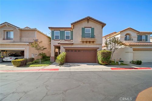 594 Yarrow Dr, Simi Valley, CA, 93065-7353 | Card Image