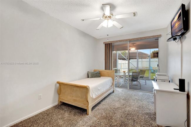 251 Saratoga Blvd E, House other with 4 bedrooms, 3 bathrooms and null parking in Royal Palm Beach FL | Image 16