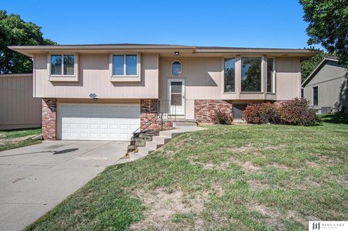 13946 Arbor Cir, Omaha, NE, 68144-2358 | Card Image