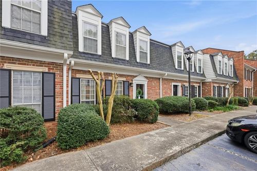 24 Independence Pl Nw, Atlanta, GA, 30318-1505 | Card Image