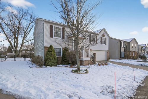 1639 Tulip Ln, Westland, MI, 48186-8634 | Card Image