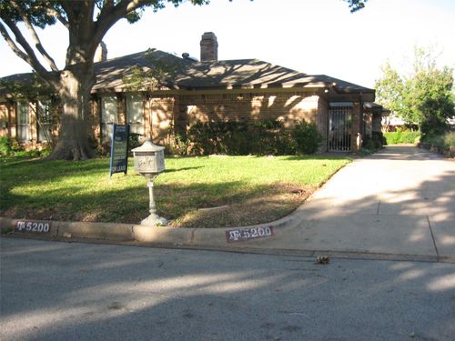 5200 Ledgestone Dr, Fort Worth, TX, 76132-2021 | Card Image